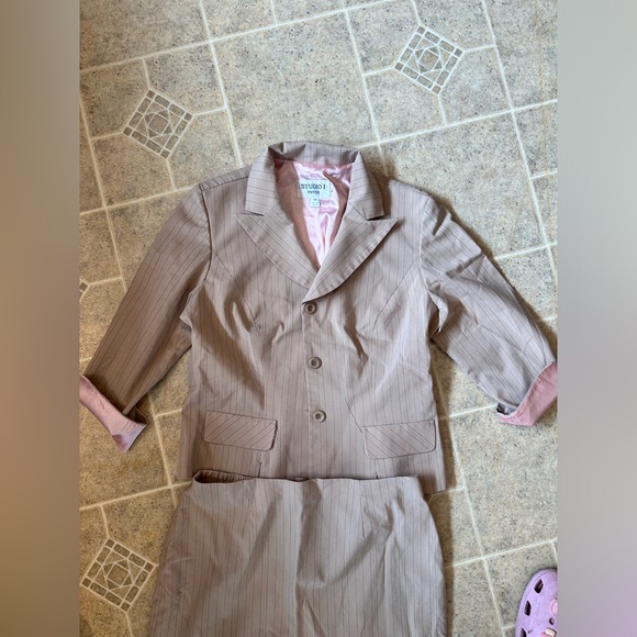 Studio 1 Petite Skirt Suit Set - Picture 3 of 4